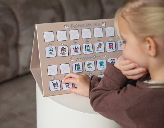 Ochtendroutine met kinderen zonder strijd (wat echt werkt volgens de ontwikkeling van je kind)